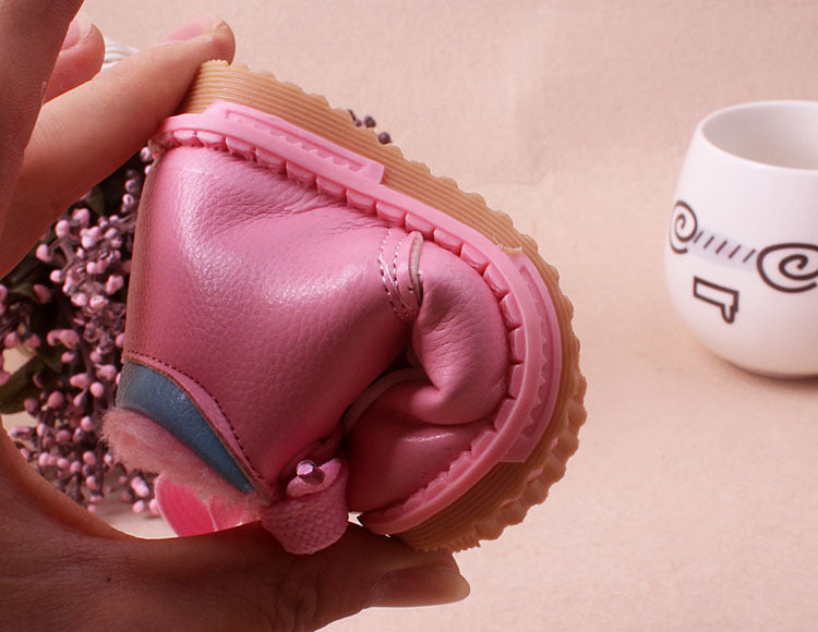 Soft and Cozy Leather Plush Baby Shoes for Girls -  Adorable Beginnings